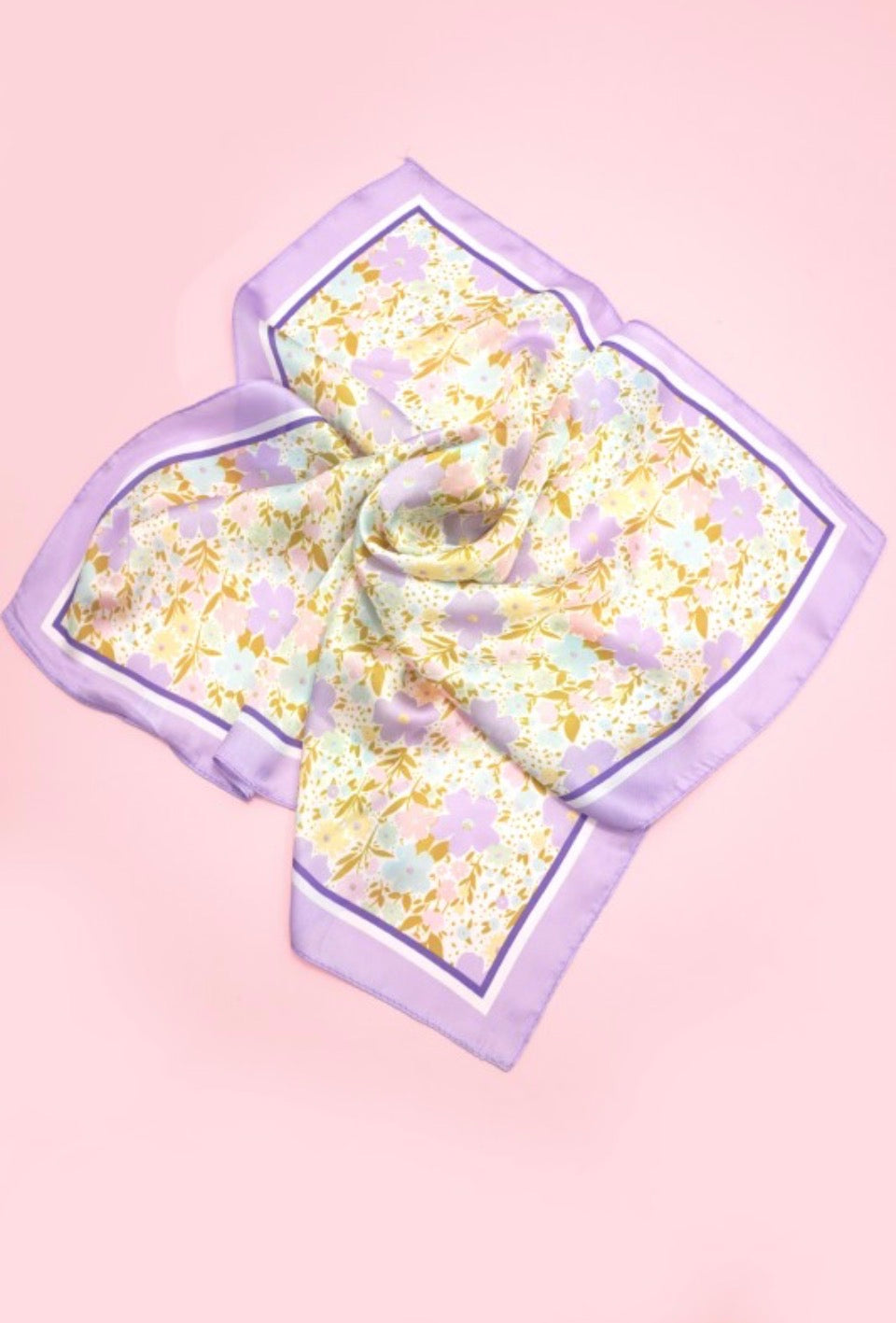 Pastel Beauty Backstage Edition Concert Bundle with Loop Tomorrowland Earplugs